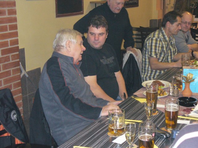 Vyrocni schuze 2012